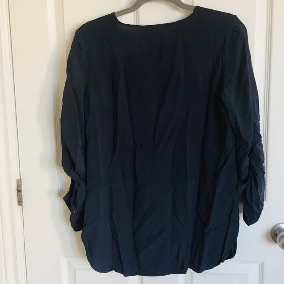 Max Studio blouse - Picture 2 of 4